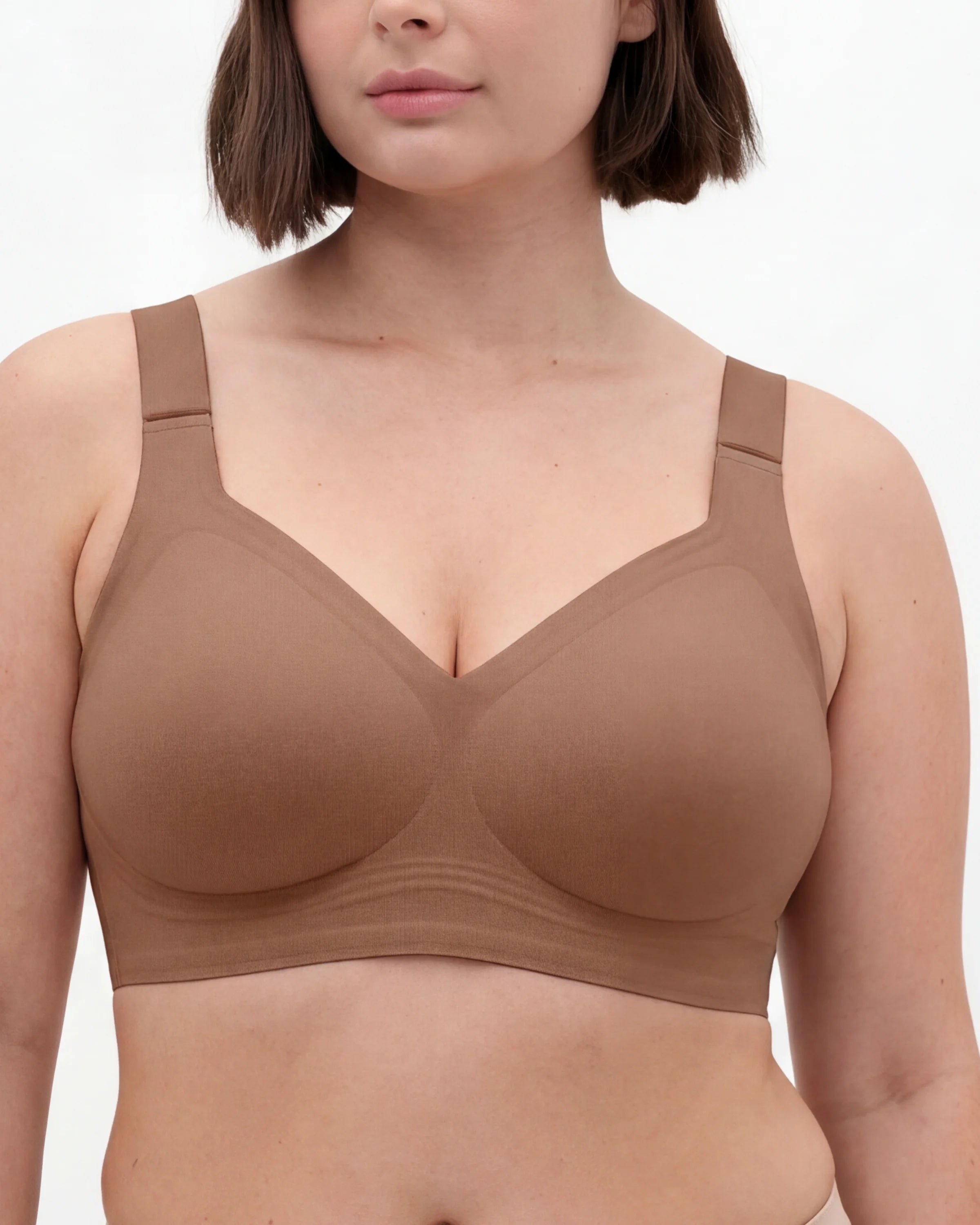 Full-bust woman wearing the SHEFORMA Jelly Bra Full Cover in Coffee